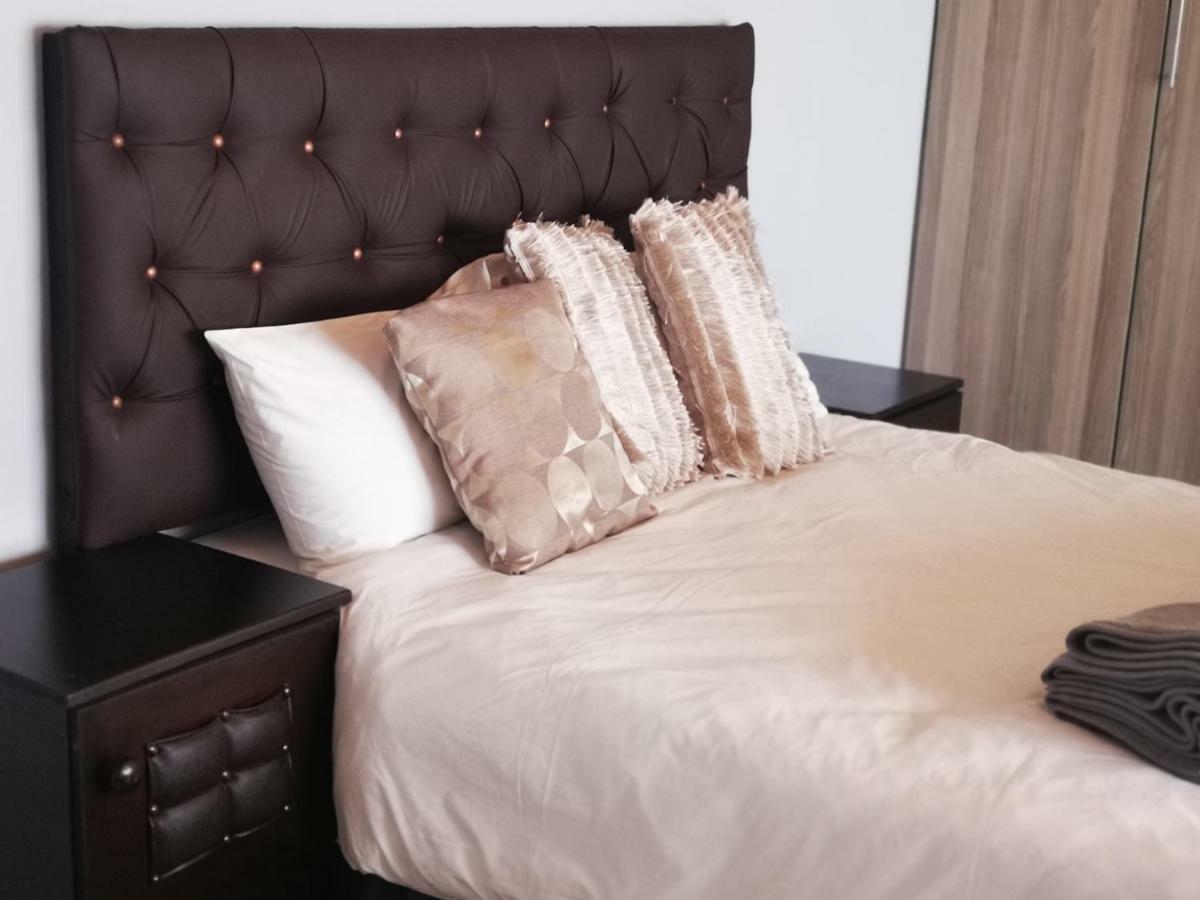 Tuvawa Luxury Suites Walvis Bay Luaran gambar